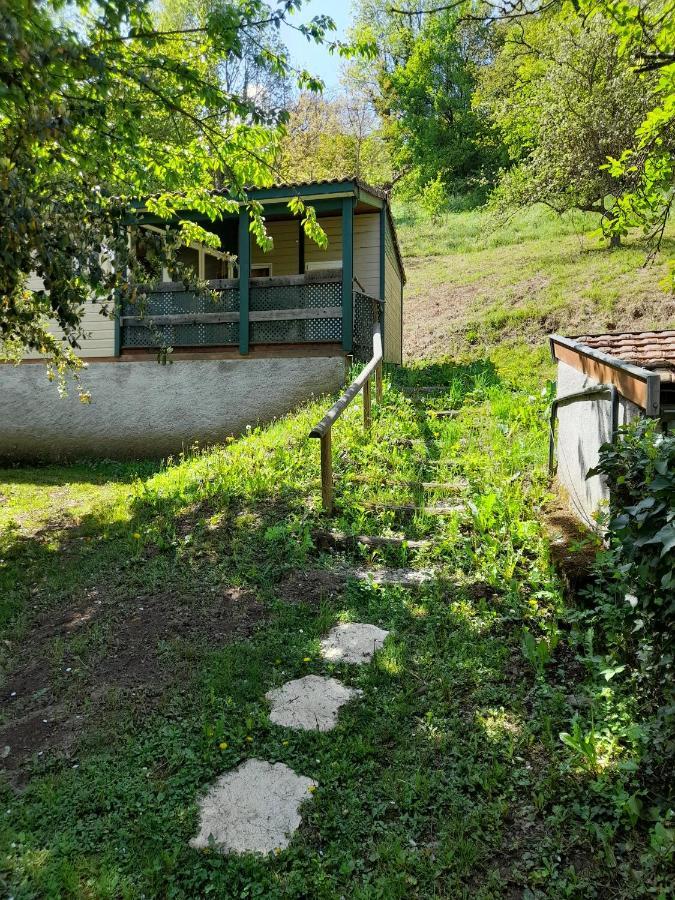 Gites du Quié Les Cabannes  Exterior foto